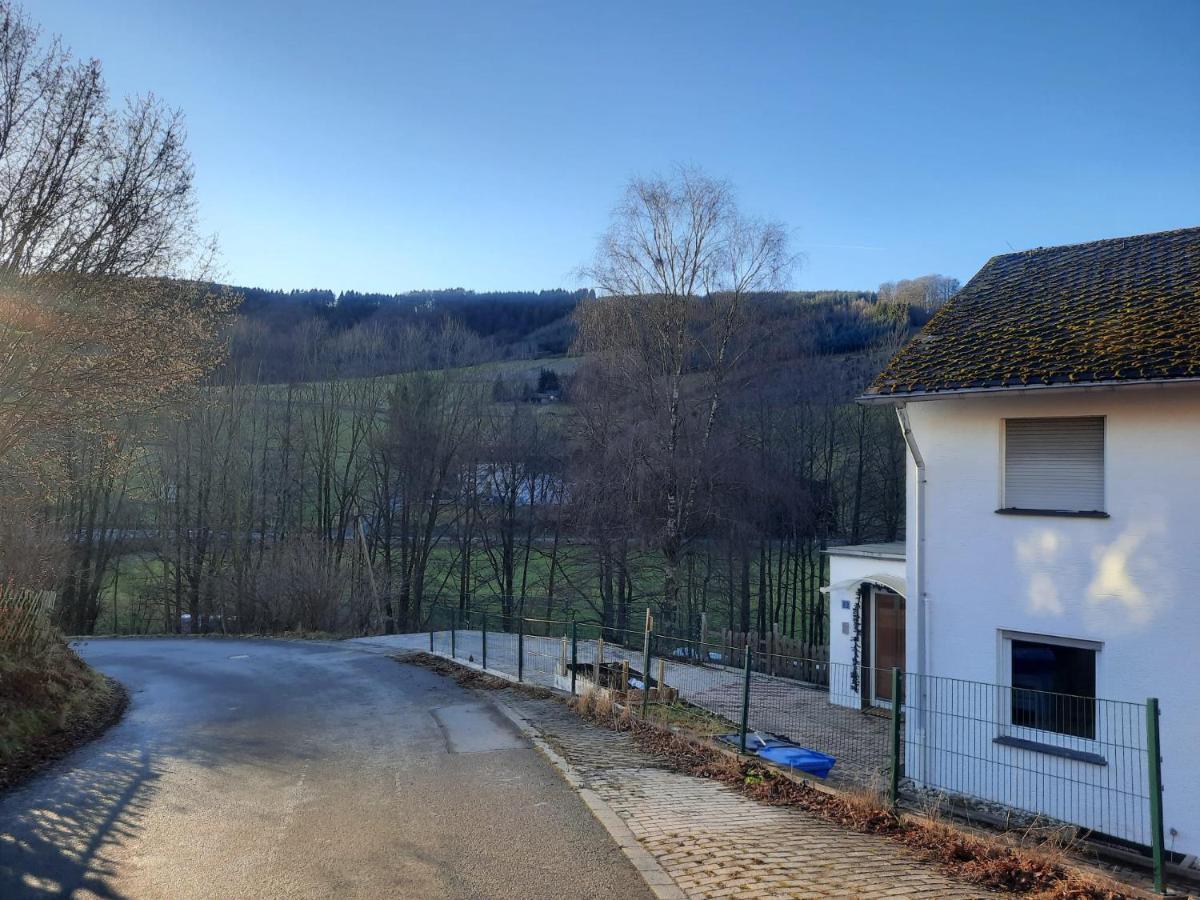 An Der Elpe Zwischen Winterberg Und Fun